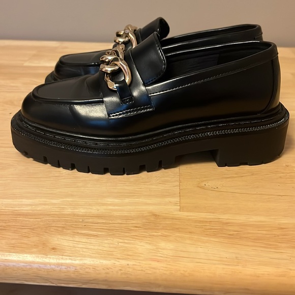 H&M Loafers - Picture 2 of 4